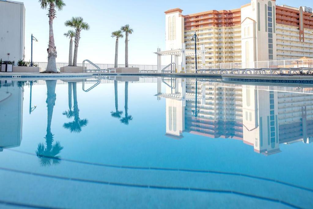 Sea-Renity At Laketown Wharf #1607 By Nautical Properties Panama City Beach Buitenkant foto